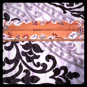 Butter London eyeshadow